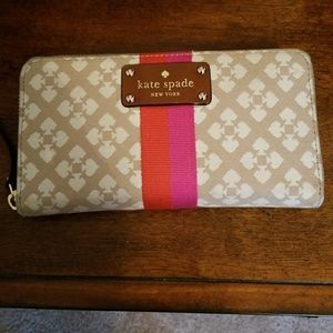Kate Spade Classic Spade Neda Wallet